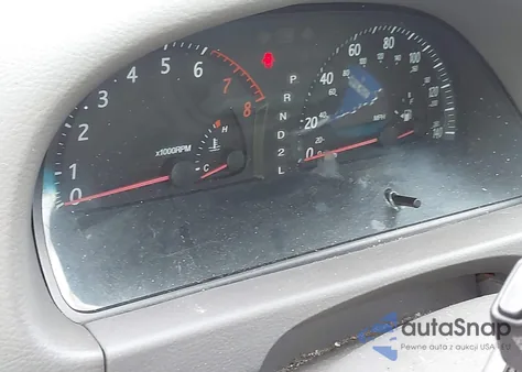 2002 Toyota Camry Xle V6 z USA, uszkodzony, nr VIN 4T1BF30KX2U010116